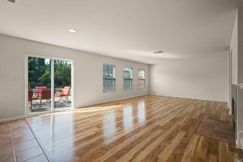 5347 Chenin Blanc Pl, Vallejo, CA 94591 photo 10