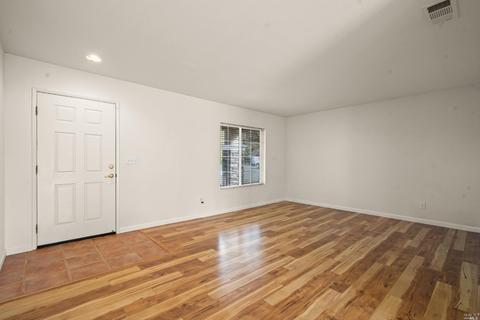 5347 Chenin Blanc Pl, Vallejo, CA 94591 photo 13