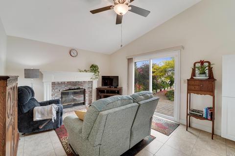 161 Helmsman Ct, Vallejo, CA 94591 photo 13