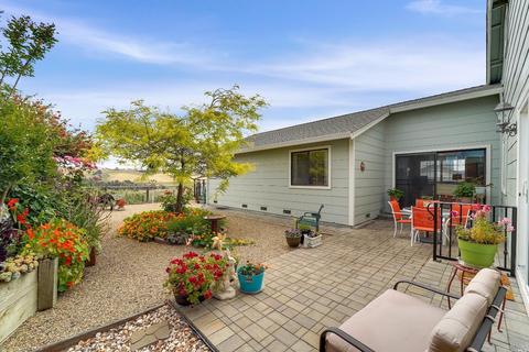 161 Helmsman Ct, Vallejo, CA 94591 photo 23