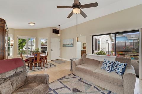 161 Helmsman Ct, Vallejo, CA 94591 photo 9