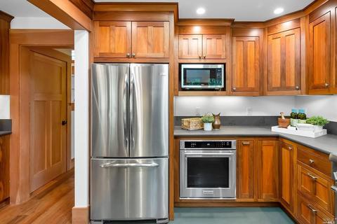 121 Cascade Dr, Fairfax, CA 94930 photo 22