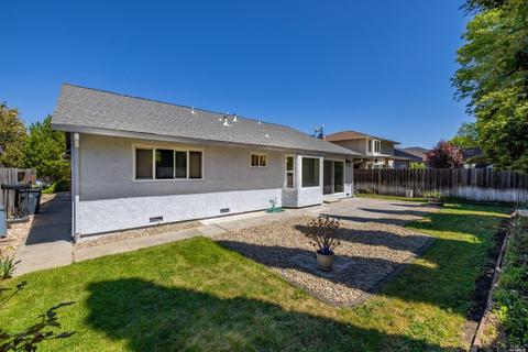 745 Marigold Dr, Fairfield, CA 94533 photo 11