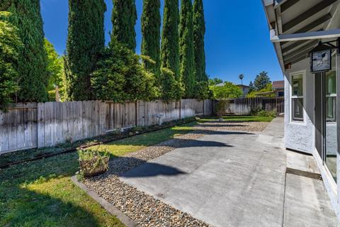 745 Marigold Dr, Fairfield, CA 94533 photo 15
