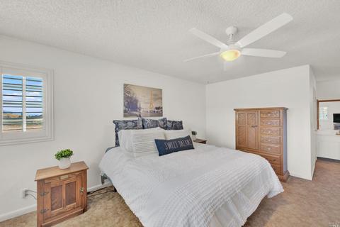 101 Dan Ct, Vallejo, CA 94591 photo 46