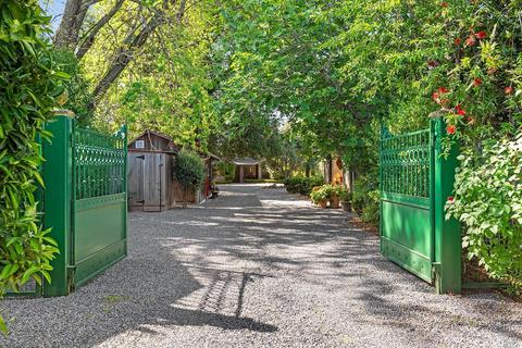 28727 River Rd, Cloverdale, CA 95425 photo 1