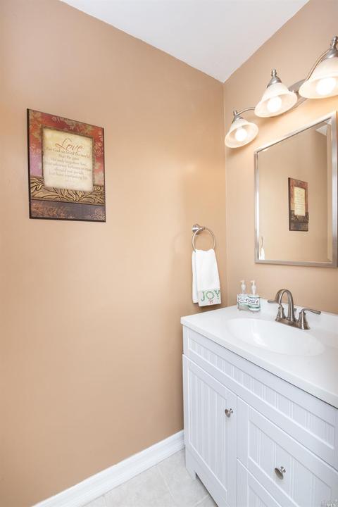 140 Alturas Ct, Vacaville, CA 95688 photo 33