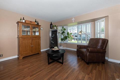 140 Alturas Ct, Vacaville, CA 95688 photo 16