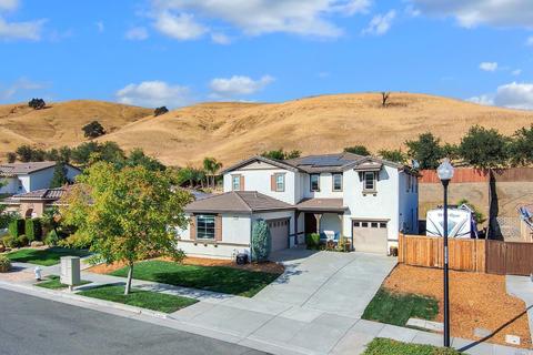 1392 Couples Cir, Fairfield, CA 94533 photo 2