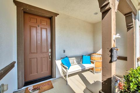 1392 Couples Cir, Fairfield, CA 94533 photo 3