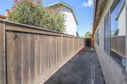 463 Blakemore Ct, Fairfield, CA 94533 photo 55