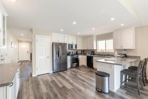 924 Dorothea Ct, Windsor, CA 95492 photo 10