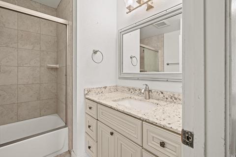 2058 Falcon Ct, Fairfield, CA 94533 photo 21