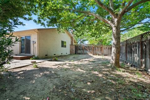 2058 Falcon Ct, Fairfield, CA 94533 photo 33