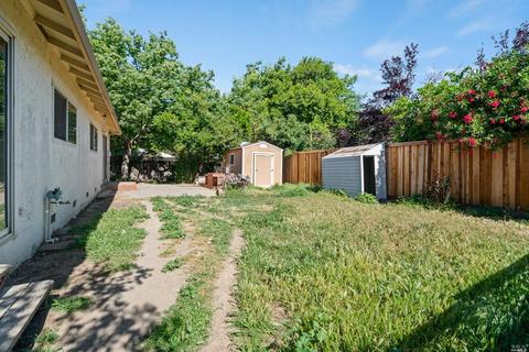 2058 Falcon Ct, Fairfield, CA 94533 photo 30