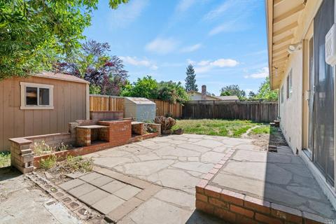 2058 Falcon Ct, Fairfield, CA 94533 photo 27