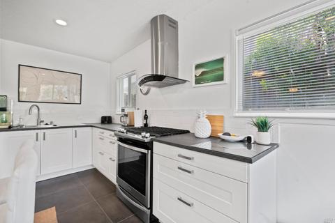 549 Jennings Ave, Vallejo, CA 94591 photo 8
