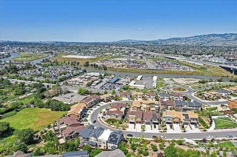554 Jade St, Petaluma, CA 94952 photo 51