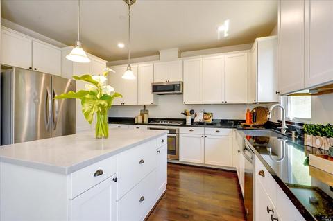 554 Jade St, Petaluma, CA 94952 photo 11