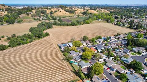 379 Timber Dr, Vacaville, CA 95688 photo 49