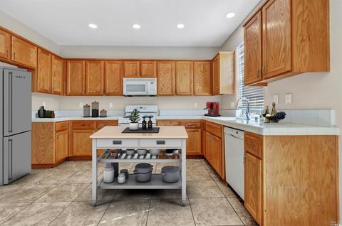 5113 Rowe Dr, Fairfield, CA 94533 photo 17
