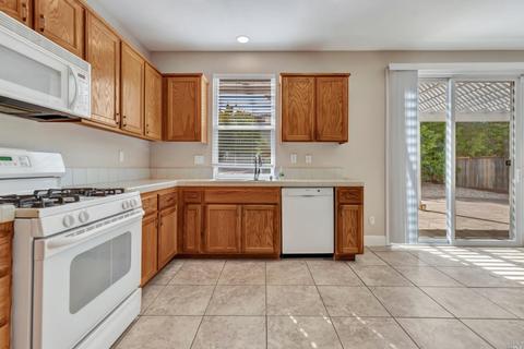 5113 Rowe Dr, Fairfield, CA 94533 photo 14