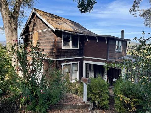 61 Hillside Ave, San Anselmo, CA 94960