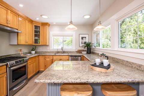 4 Glen Rd, San Anselmo, CA 94960 photo 6