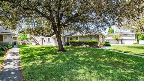 102 Tahoe Cir, Novato, CA 94947 photo 3