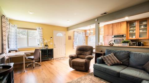 102 Tahoe Cir, Novato, CA 94947 photo 14