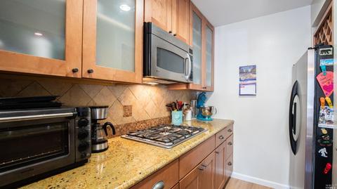 102 Tahoe Cir, Novato, CA 94947 photo 8
