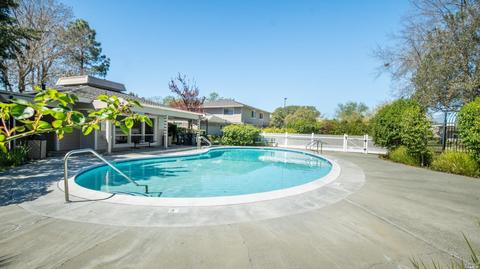 102 Tahoe Cir, Novato, CA 94947 photo 25