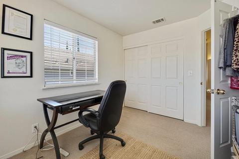 442 Rolling Oak Dr, Vacaville, CA 95688 photo 41