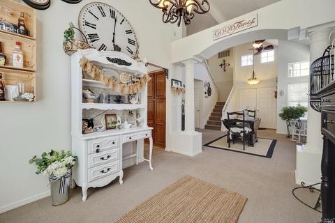 442 Rolling Oak Dr, Vacaville, CA 95688 photo 13