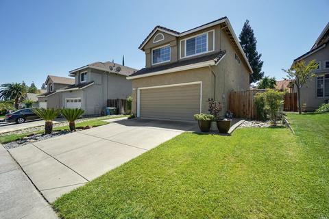 442 Rolling Oak Dr, Vacaville, CA 95688 photo 3