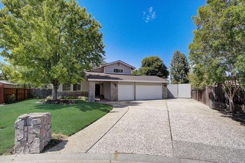 340 Alderglen Dr, Dixon, CA 95620 photo 1