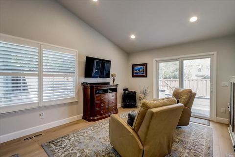 1 Gregory Ct, Petaluma, CA 94954 photo 25