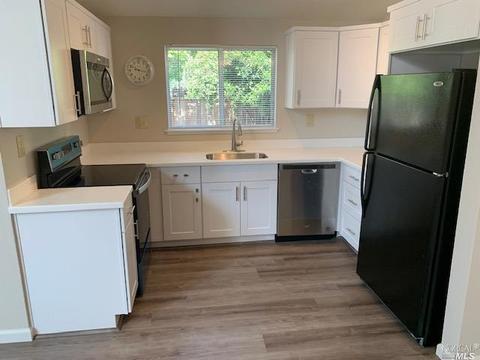 150 Stageline Ct, Vallejo, CA 94591 photo 4