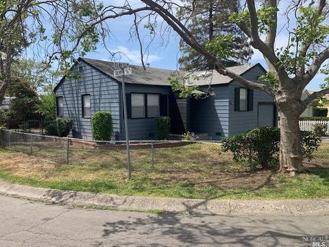 141 Clay St, Vallejo, CA 94591 photo 2