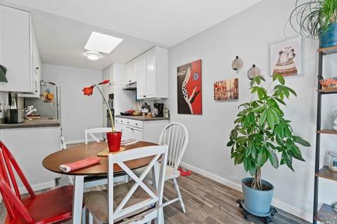 1732 Devonshire Dr, Benicia, CA 94510 photo 13