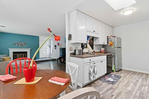 1732 Devonshire Dr, Benicia, CA 94510 photo 17