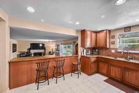 243 Elderberry Ct, Hercules, CA 94547 photo 7