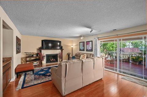 243 Elderberry Ct, Hercules, CA 94547 photo 8