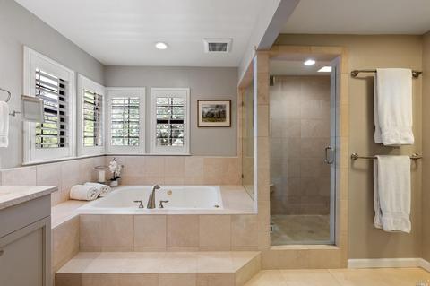 38 Thunderbird Dr, Novato, CA 94949 photo 68