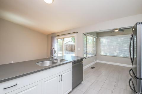 2902 Juniper St, Fairfield, CA 94533 photo 22