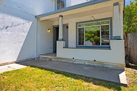 502 Peppertree Dr, Windsor, CA 95492 photo 3