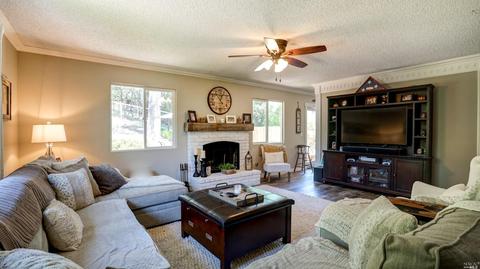 116 Chablis Way, Cloverdale, CA 95425 photo 5