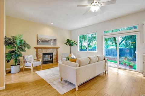 441 Riesling St, Cloverdale, CA 95425 photo 9