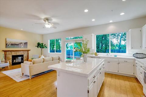 441 Riesling St, Cloverdale, CA 95425 photo 1