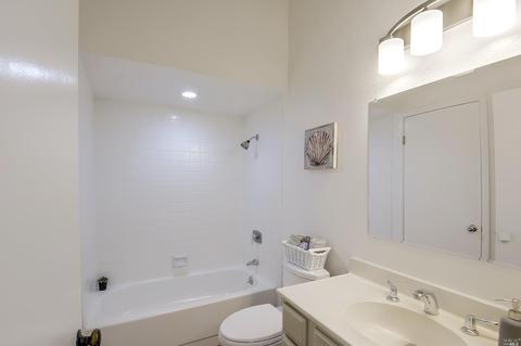 186 Cypress Pl, Sausalito, CA 94965 photo 21